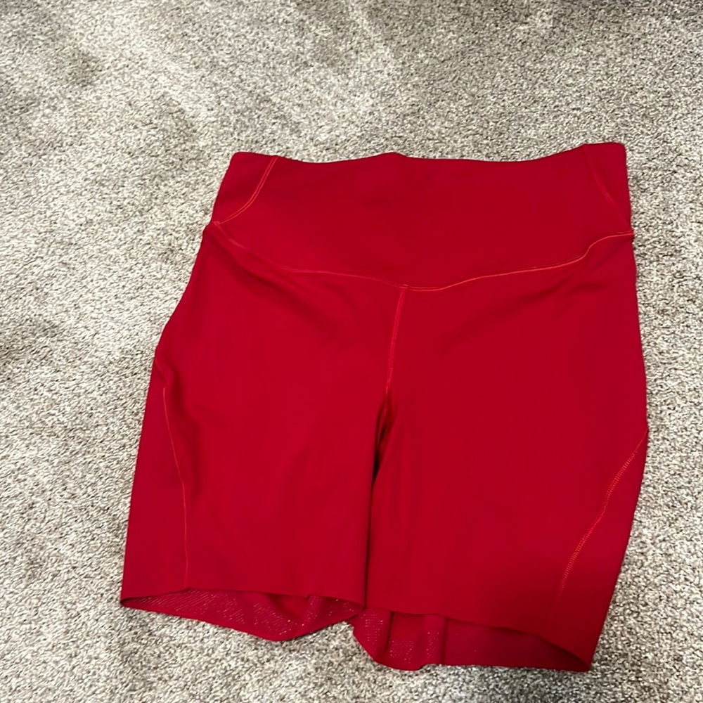 Base pace high-rise red short 6 inch. Size 10